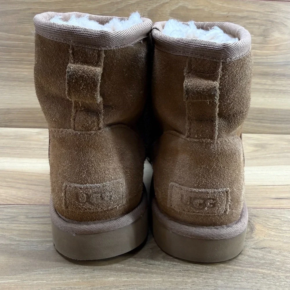 UGG Classic Mini Side Logo Boots Womens 8 Shearling Sherpa Cozy Chestnut